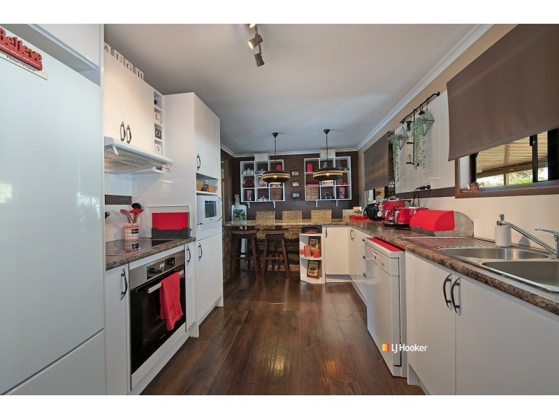 25 Doon Street, Kallangur QLD 4503