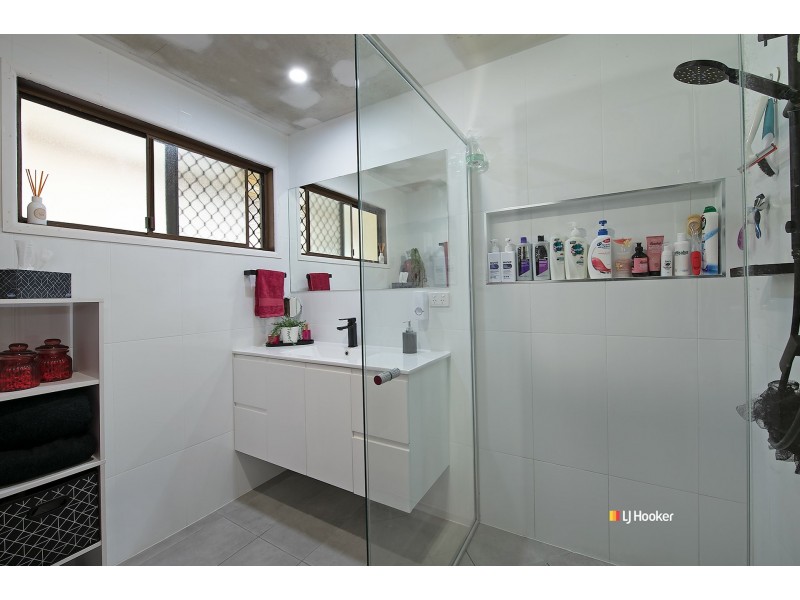 25 Doon Street, Kallangur QLD 4503