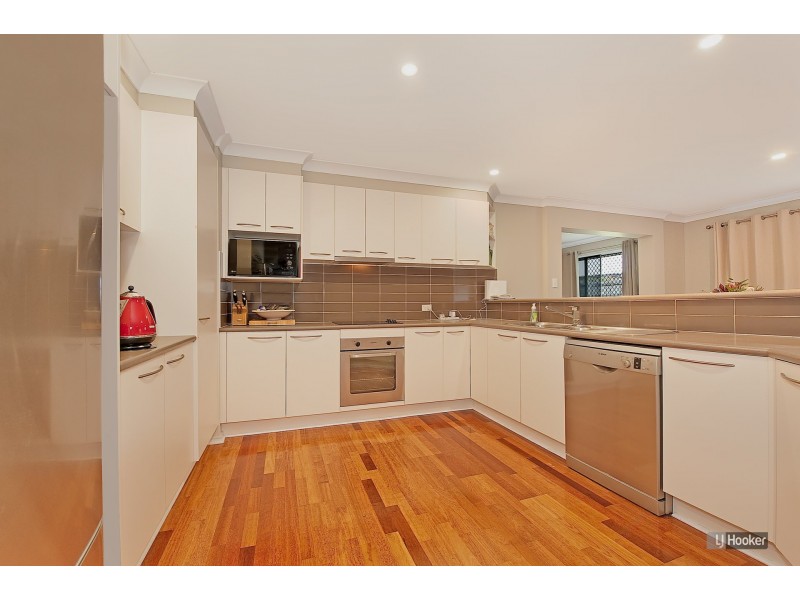 38 Willandra Parade, North Lakes QLD 4509