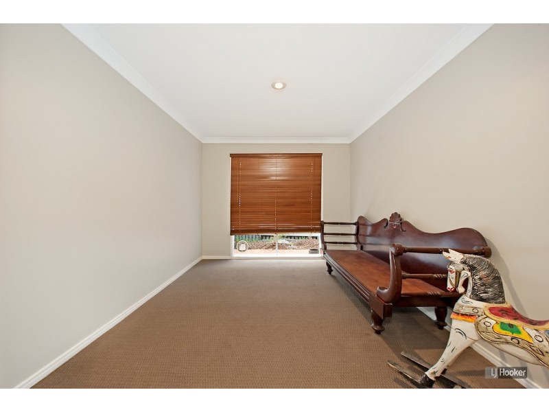 38 Willandra Parade, North Lakes QLD 4509