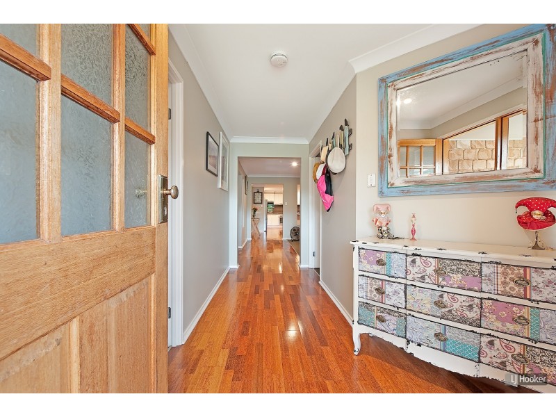 38 Willandra Parade, North Lakes QLD 4509