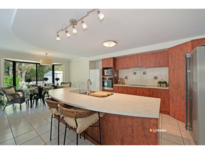 4 Emma Jane Court, Kallangur QLD 4503