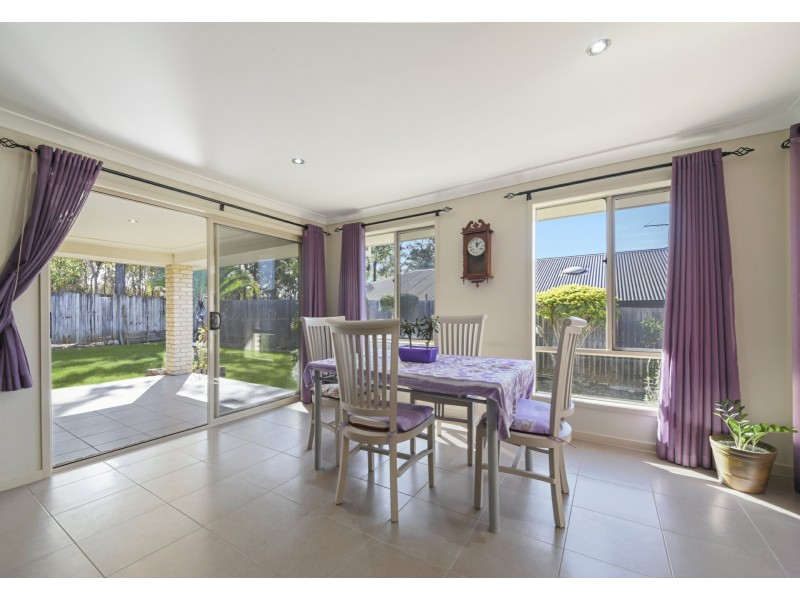 32 Pine Crest Drive, Kurwongbah QLD 4503