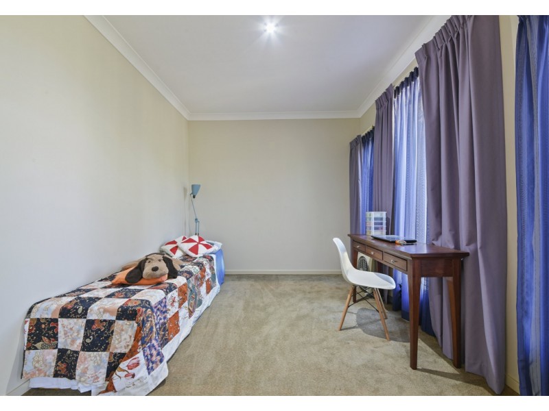 32 Pine Crest Drive, Kurwongbah QLD 4503