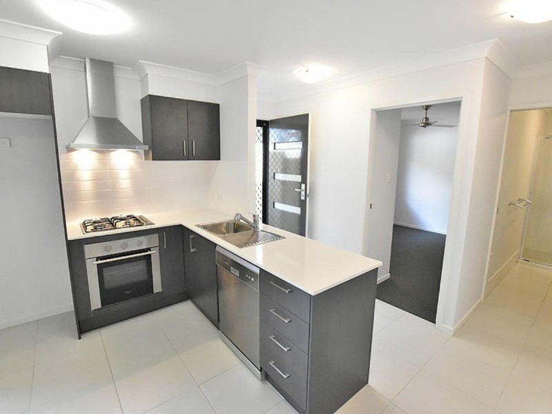 Unit 2/31 Balstrup Road North, Kallangur QLD 4503