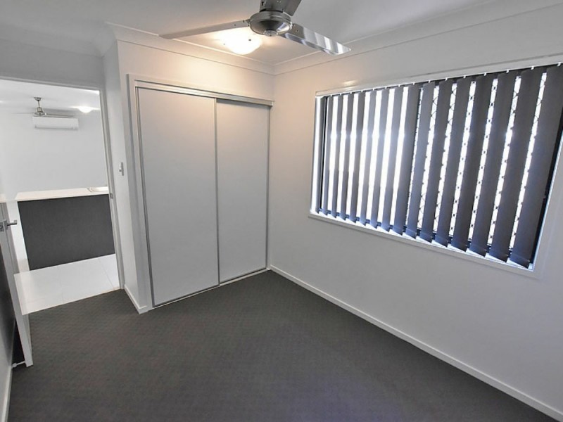 Unit 2/31 Balstrup Road North, Kallangur QLD 4503