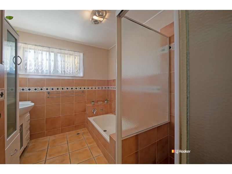 18 Campbell Street, Kallangur QLD 4503