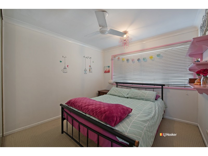 18 Campbell Street, Kallangur QLD 4503