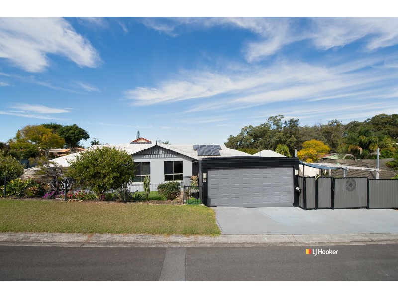4 Maple Street, Kallangur QLD 4503