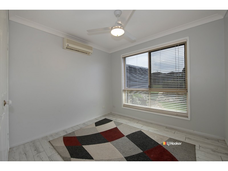 4 Maple Street, Kallangur QLD 4503