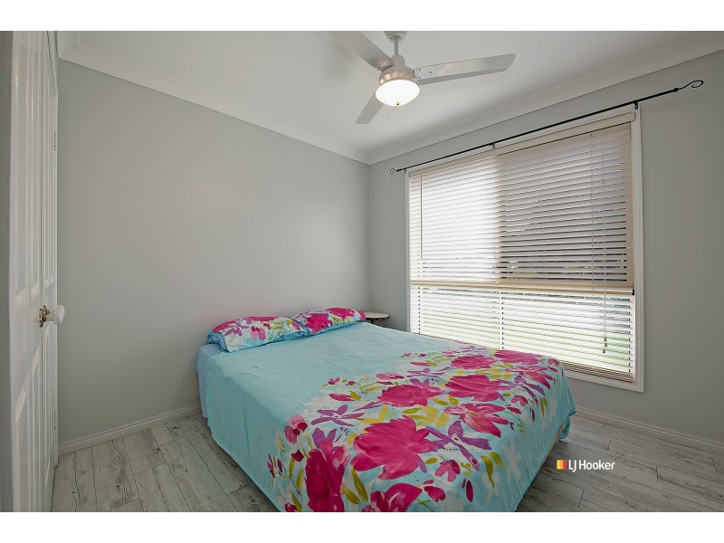 4 Maple Street, Kallangur QLD 4503