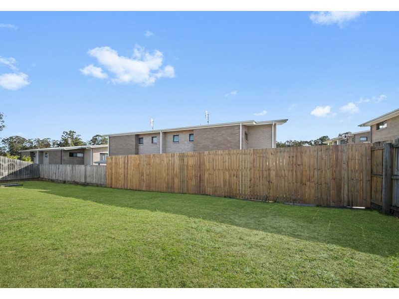 12 Outlook Court, Kallangur QLD 4503