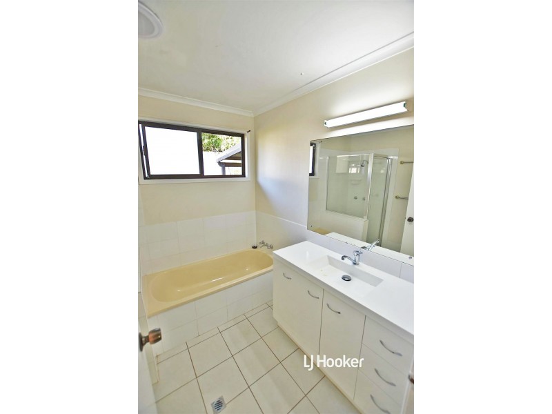 4 David Court, Kallangur QLD 4503