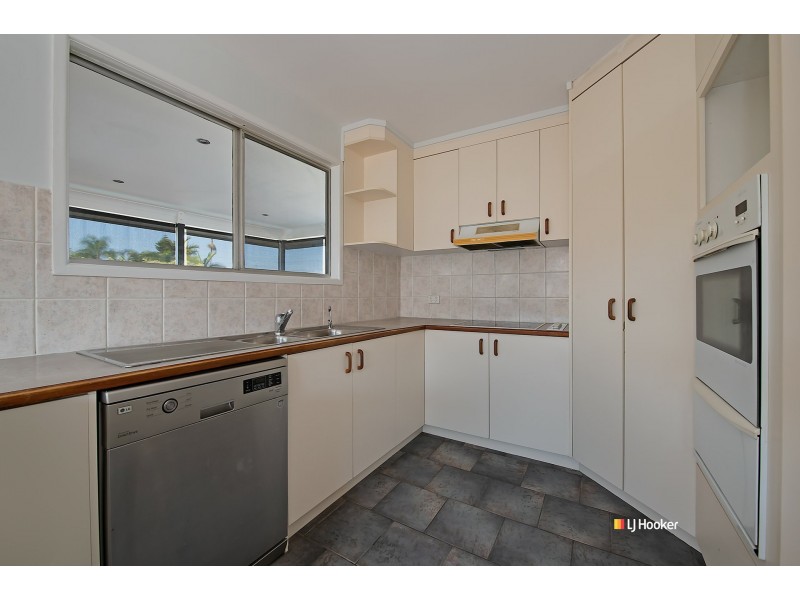 102 Gawain Road, Bracken Ridge QLD 4017