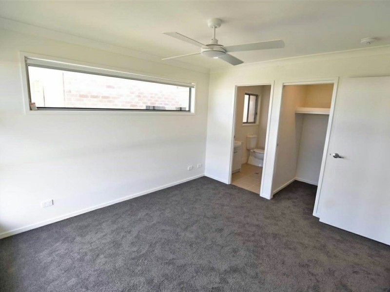 20 Gardenia Circuit, Dakabin QLD 4503