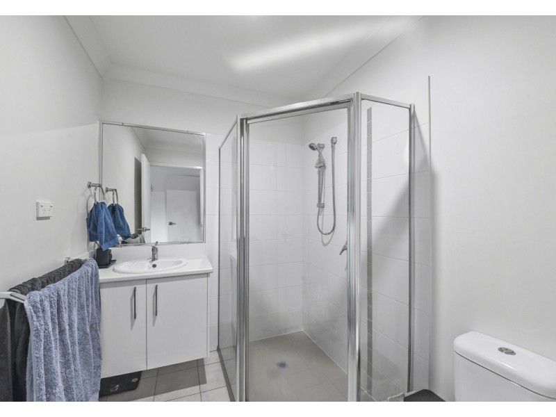 3/17 Armstrong Street, Petrie QLD 4502