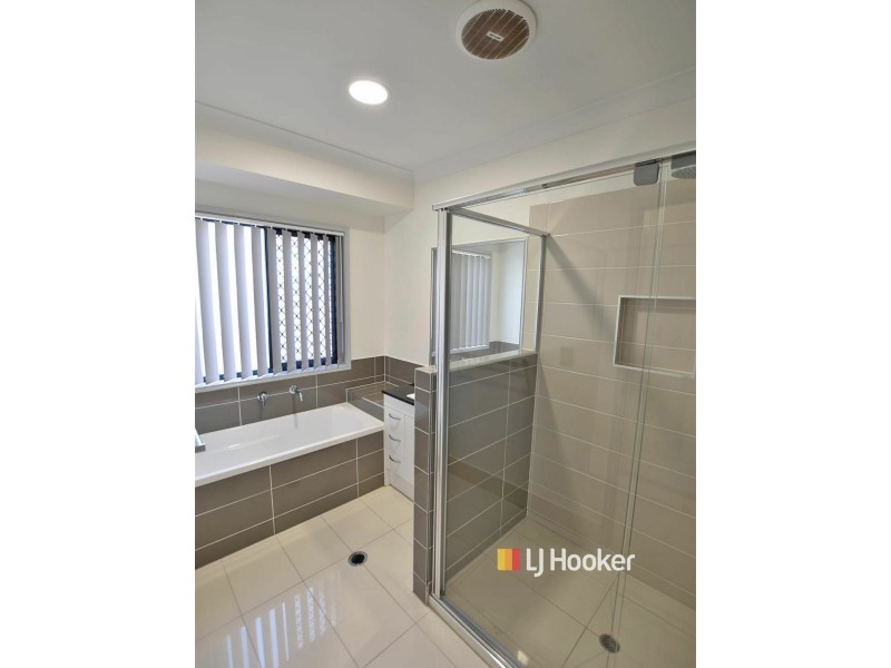 55 George Circuit, Bald Hills QLD 4036