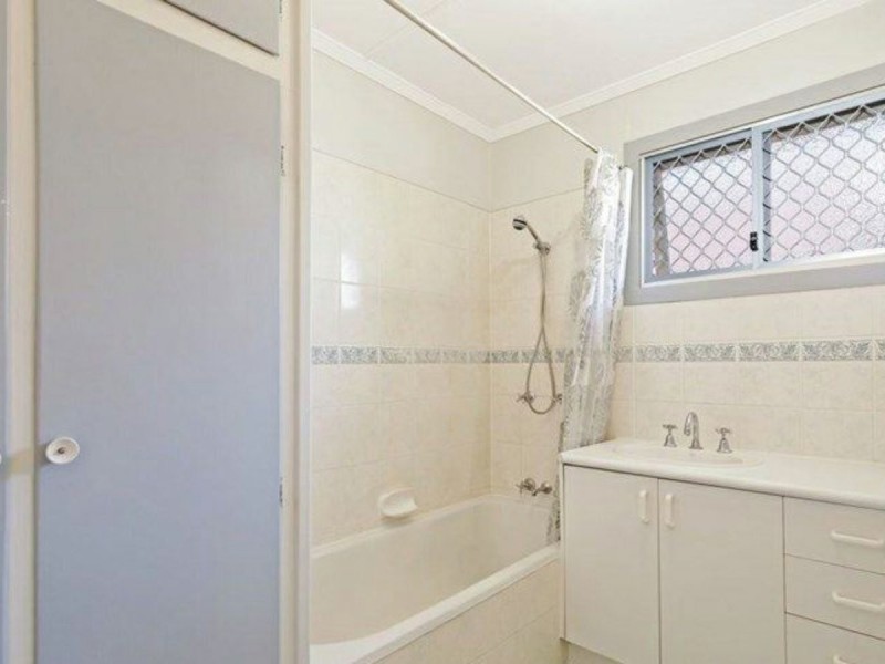 33 Kent Street, Kallangur QLD 4503