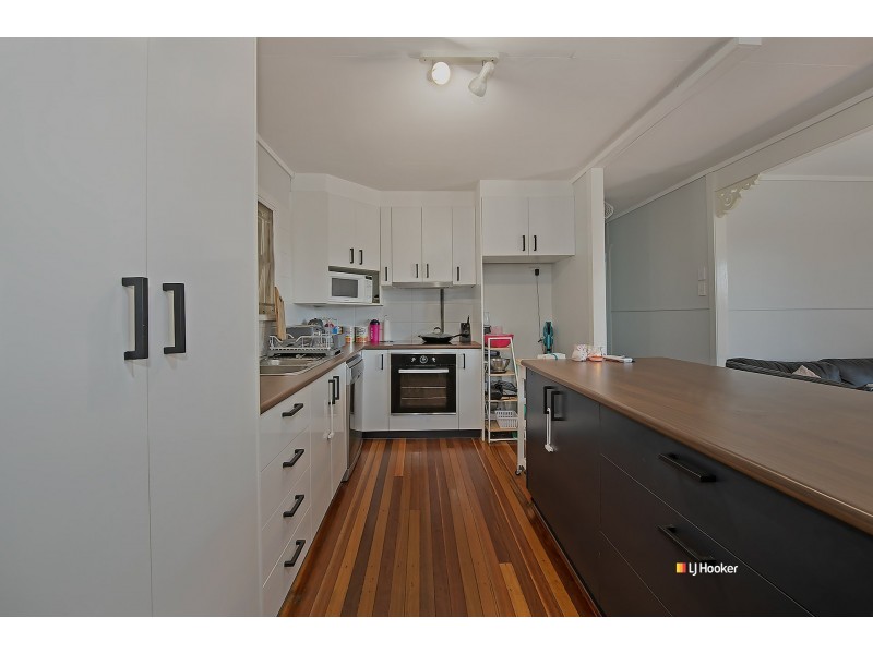 6 Sheehan Street, Kallangur QLD 4503