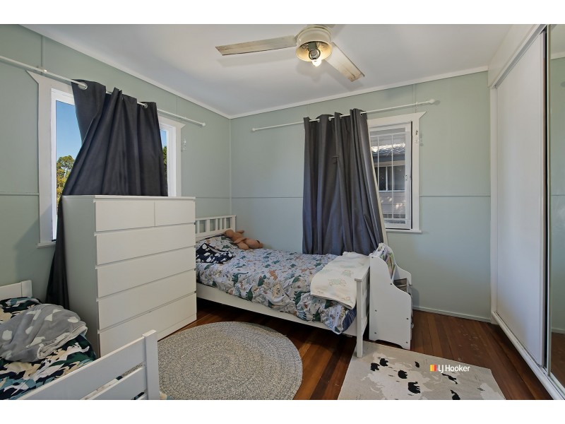 6 Sheehan Street, Kallangur QLD 4503