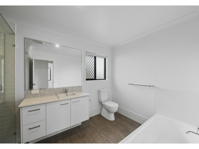 21 Camberwell Drive, Kallangur QLD 4503