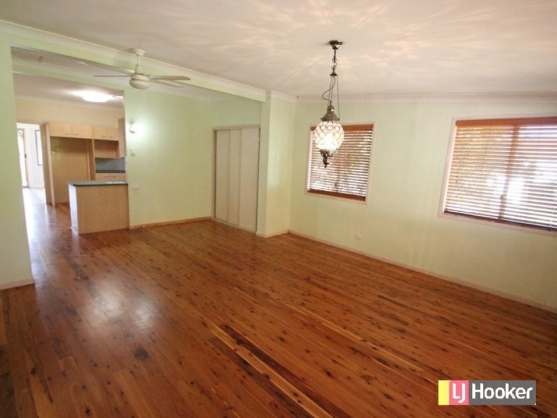 10 Boardman Street, Kallangur QLD 4503