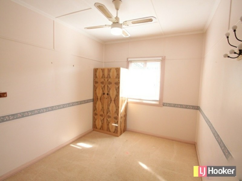 10 Boardman Street, Kallangur QLD 4503