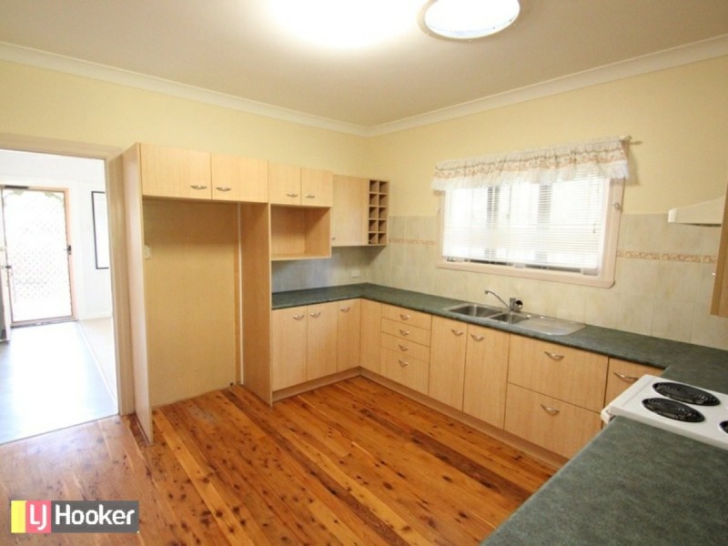 10 Boardman Street, Kallangur QLD 4503