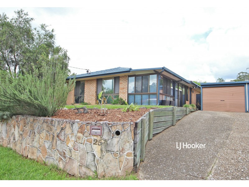 25 Macquarie Drive, Petrie QLD 4502