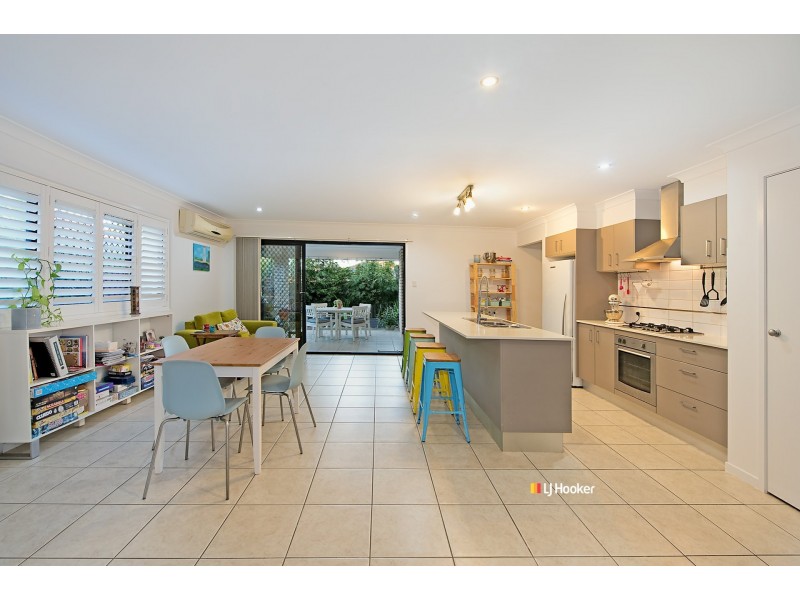 4 Aniseed Crescent, Griffin QLD 4503