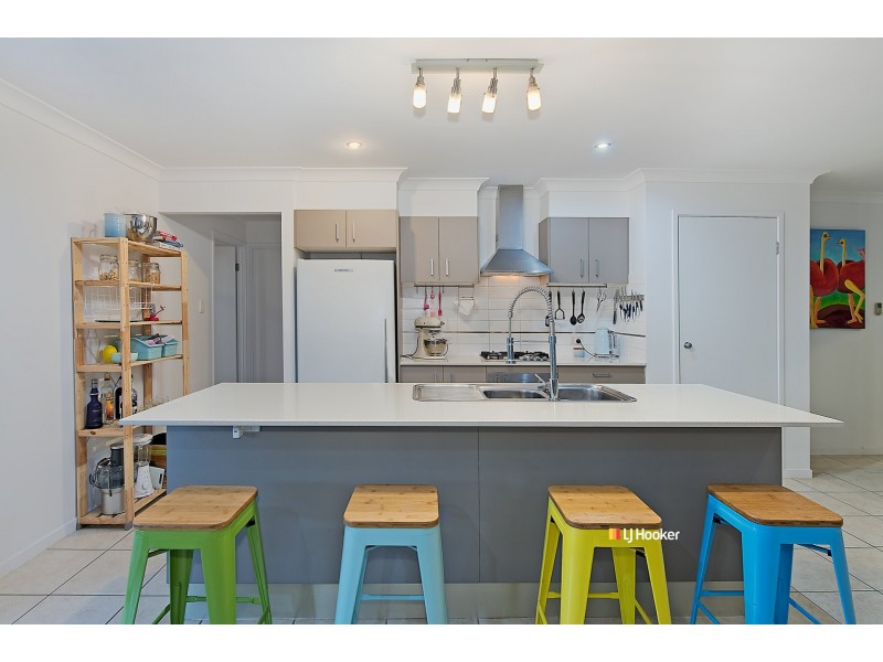 4 Aniseed Crescent, Griffin QLD 4503