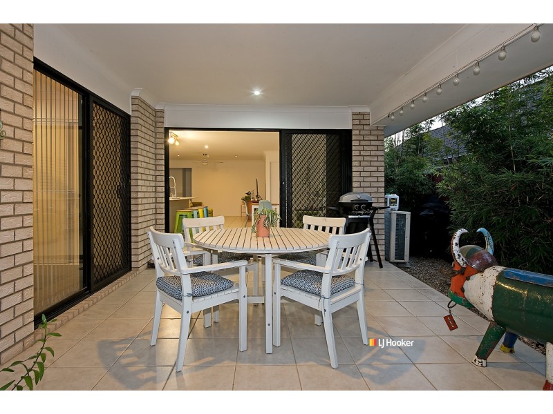 4 Aniseed Crescent, Griffin QLD 4503