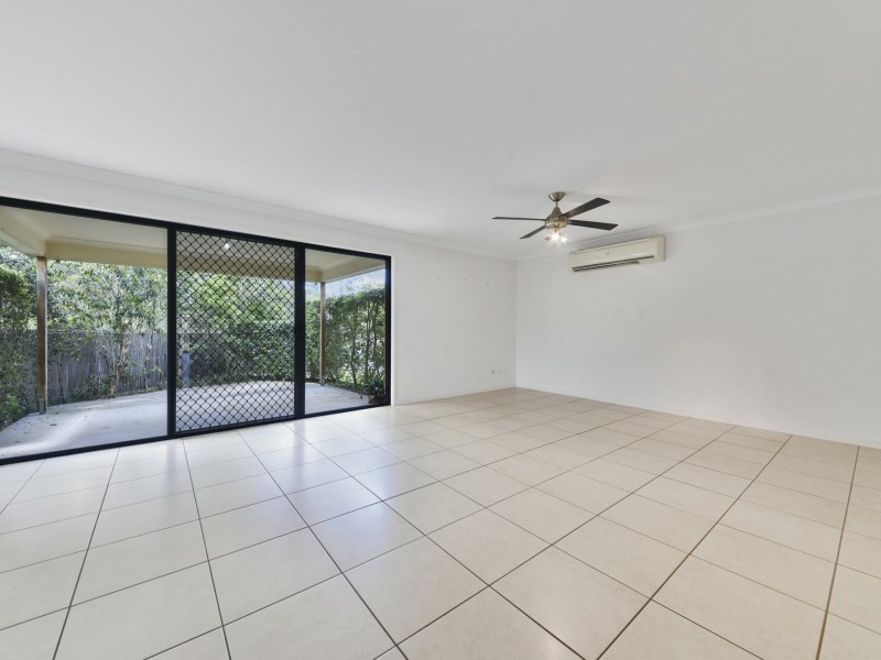 21 Water Street, Kallangur QLD 4503