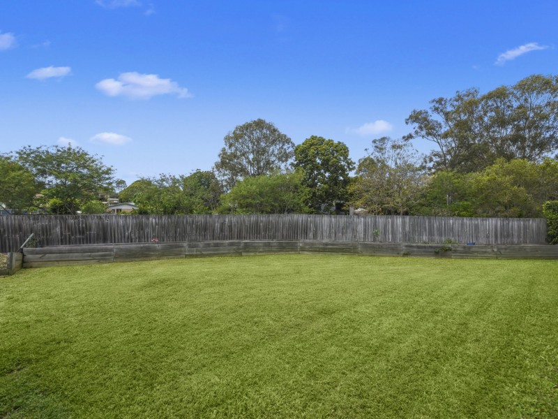 21 Water Street, Kallangur QLD 4503