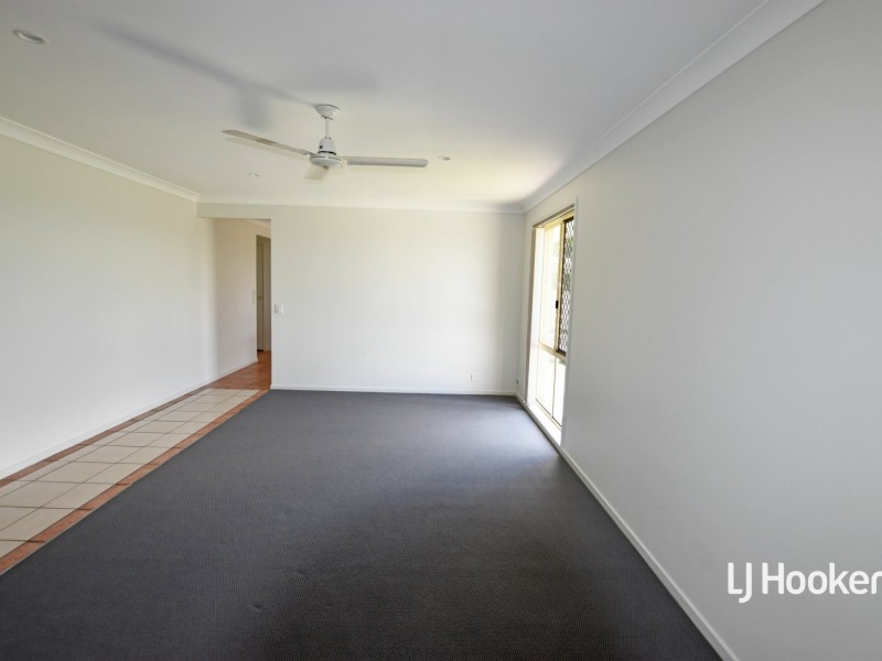 40 Washbrook Crescent, Petrie QLD 4502