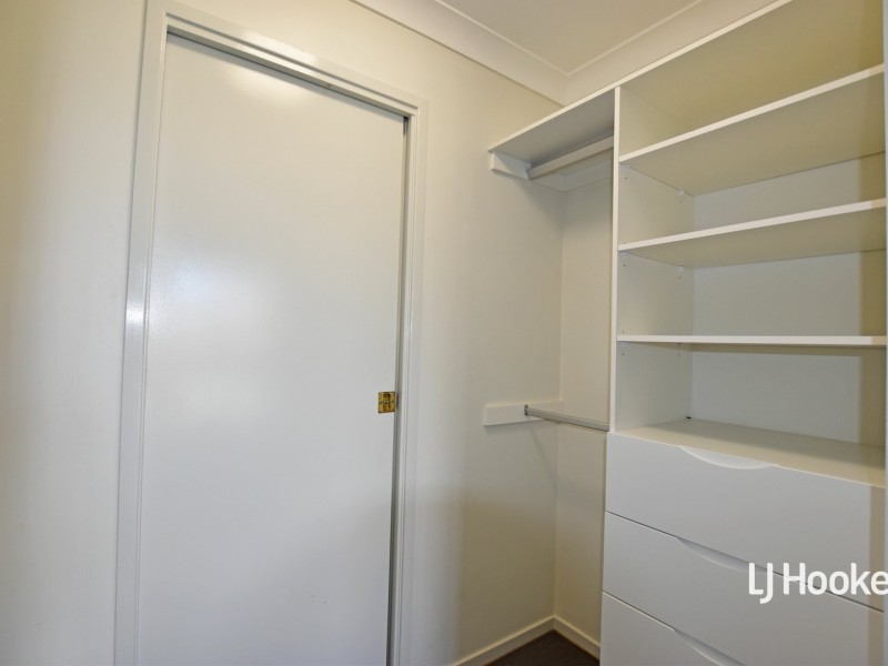 40 Washbrook Crescent, Petrie QLD 4502