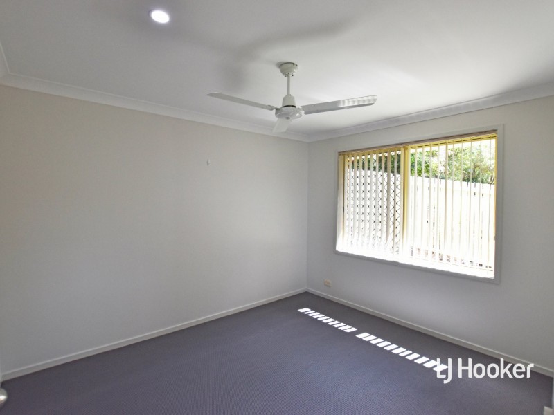 40 Washbrook Crescent, Petrie QLD 4502