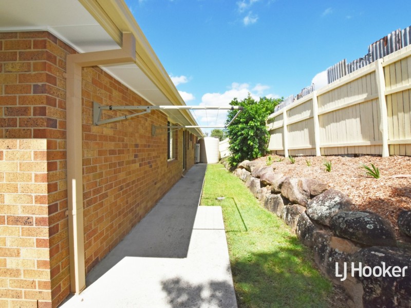 40 Washbrook Crescent, Petrie QLD 4502