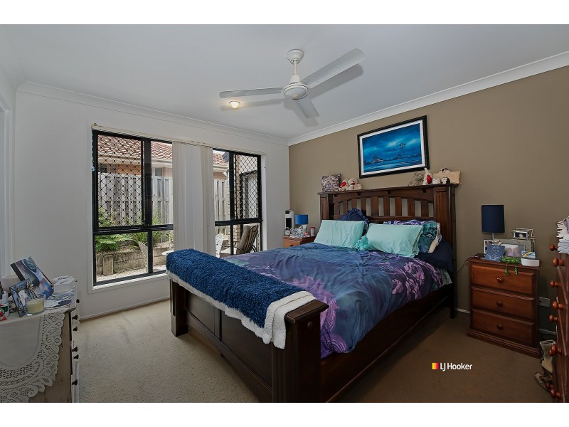 16 Diamond Avenue, Kallangur QLD 4503