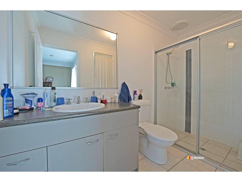 16 Diamond Avenue, Kallangur QLD 4503