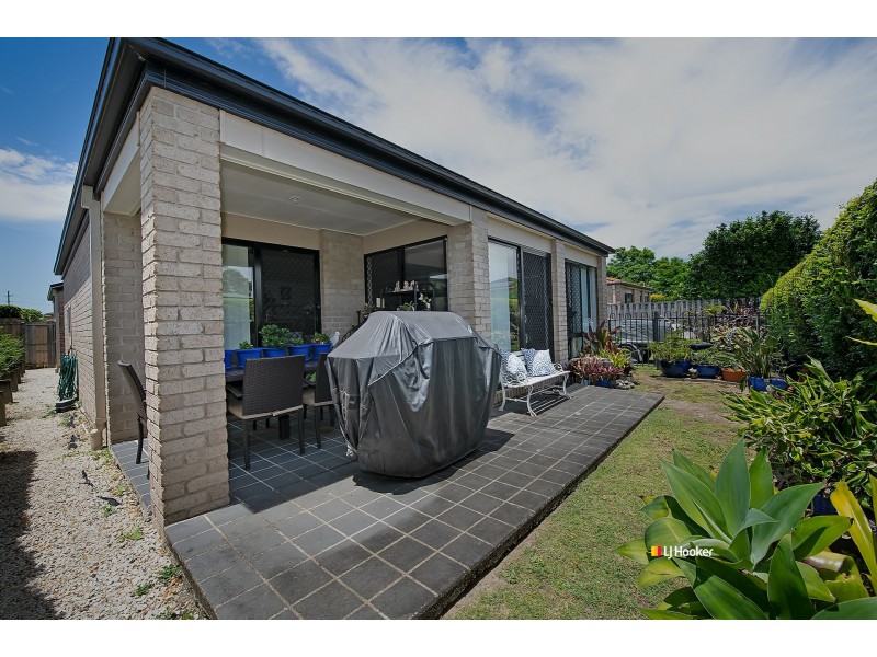 16 Diamond Avenue, Kallangur QLD 4503