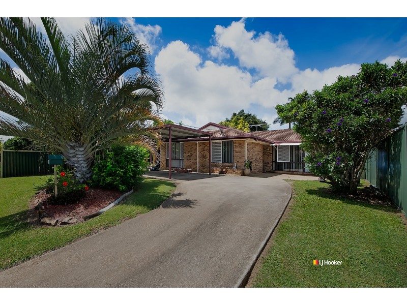 1 Arrakune Crescent, Kallangur QLD 4503