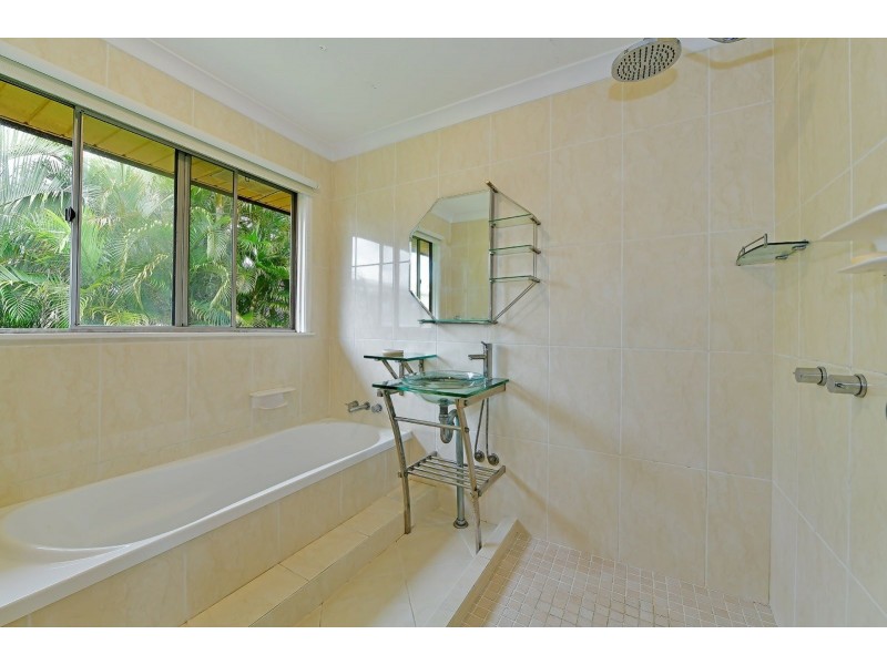 6 Ibis Court, Kallangur QLD 4503