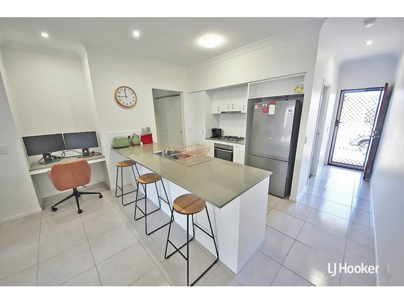 11 Shearer Crescent, Kallangur QLD 4503