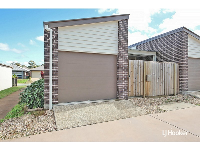11 Shearer Crescent, Kallangur QLD 4503