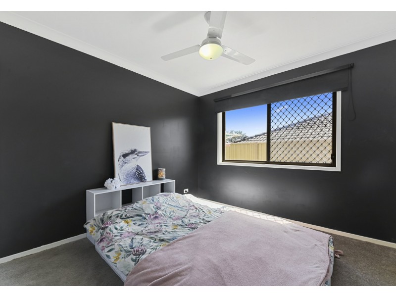 5 Regal Place, Kallangur QLD 4503