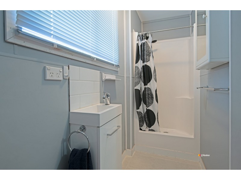 6 Ferrier Street, Kallangur QLD 4503