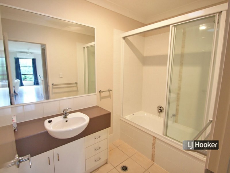 13/67 Glass House Circuit, Kallangur QLD 4503