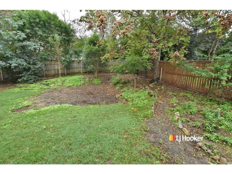 12 Leis Road, Kallangur QLD 4503