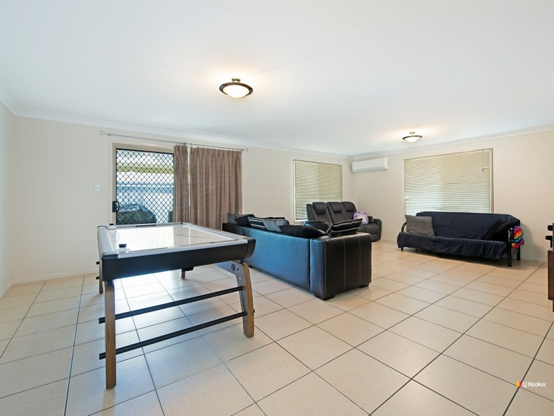 18 Huron Place, Narangba QLD 4504